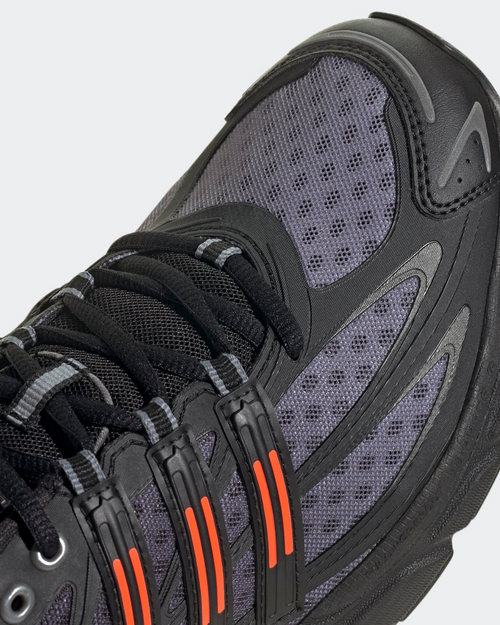 Adidas Adistar Cushion - Noir/Rouge - FootKorner Testing