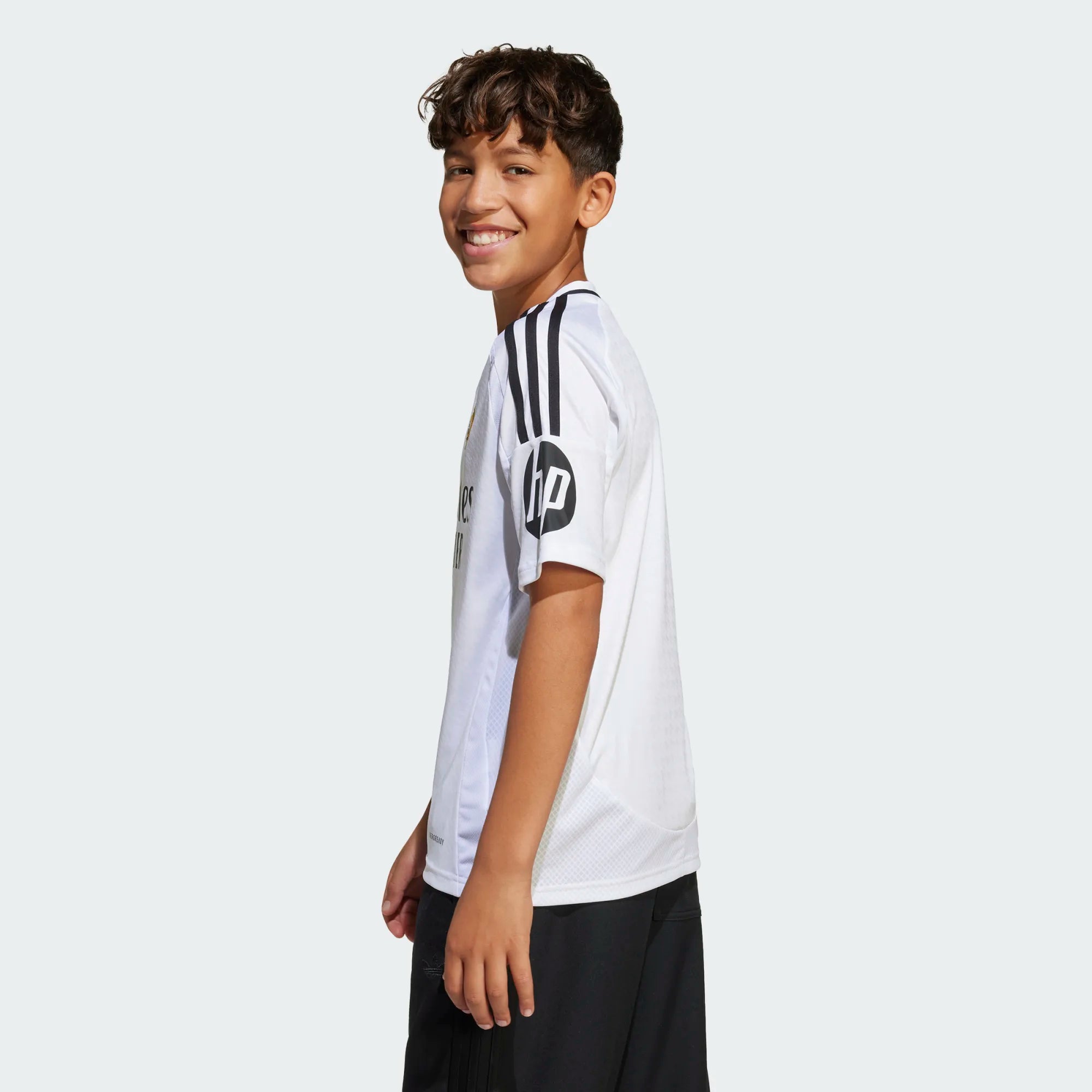 FootKorner TestingMaillot Domicile Real Madrid 2024/2025 Junior - Blanc