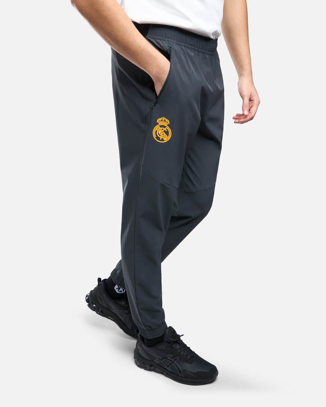 FootKorner TestingPantalon de survêtement Real Madrid 2025 - Gris/Doré