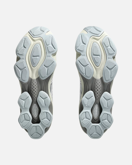 Asics Gel-Kinetic Fluent - Gris - FootKorner Testing