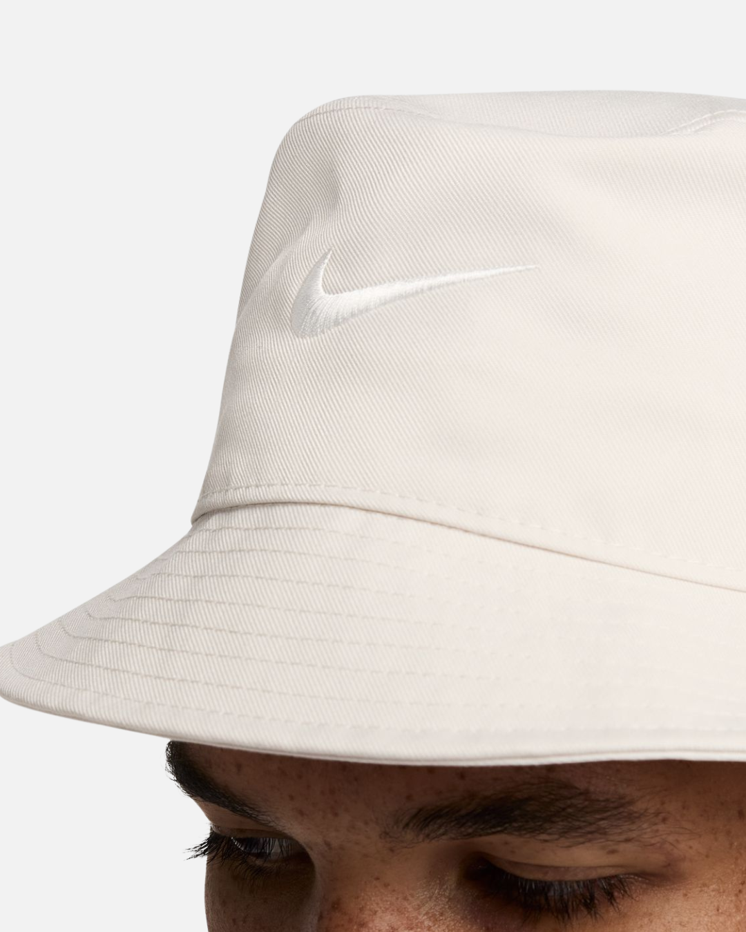 FootKorner TestingBob Nike Apex - Beige