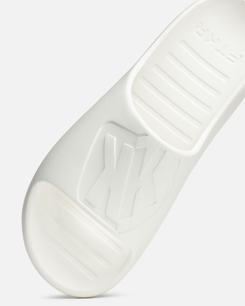 Claquette FK Step - Blanc - FootKorner Testing