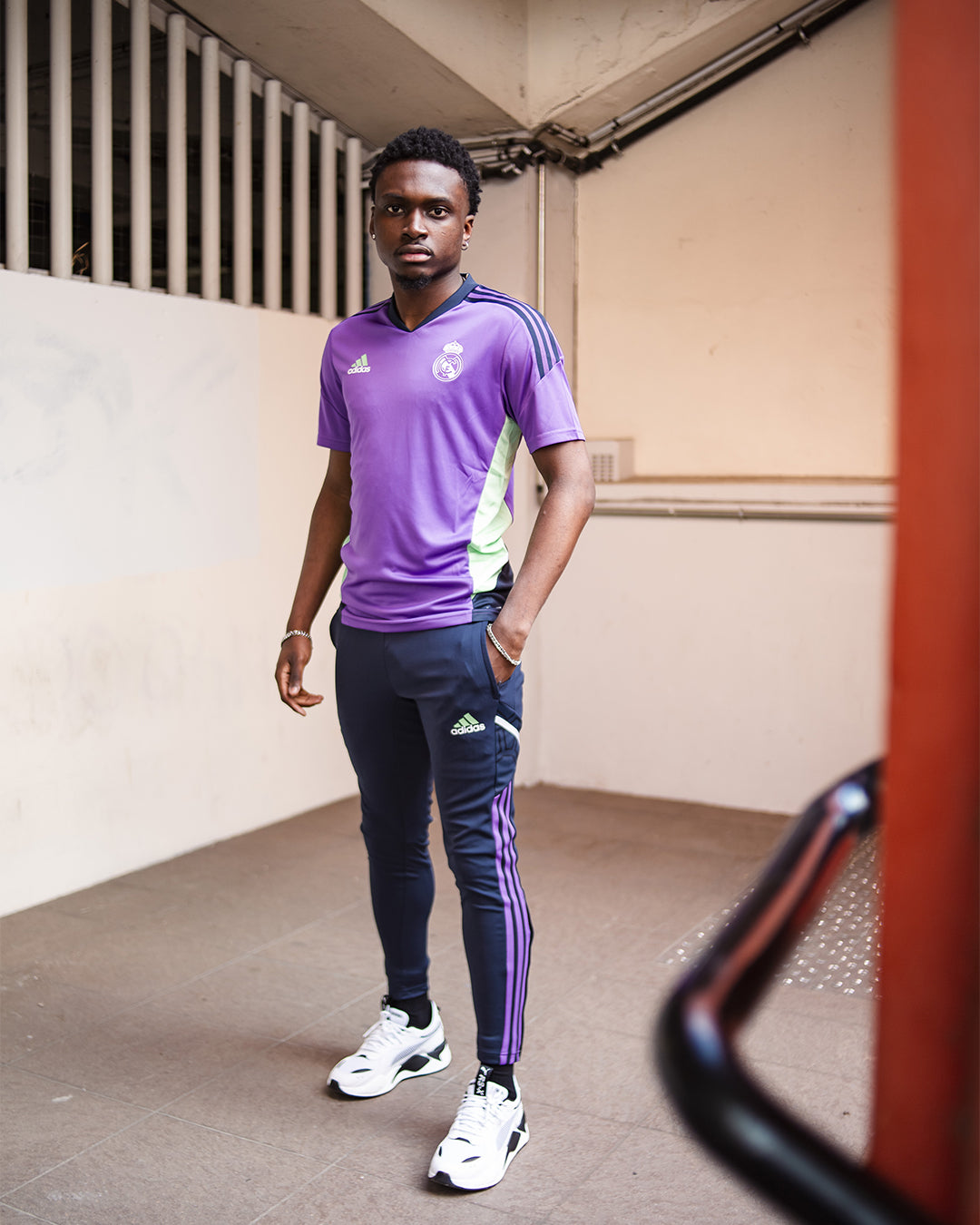 FootKorner TestingMaillot d'entrainement Real Madrid 2022/2023 - Violet/Noir