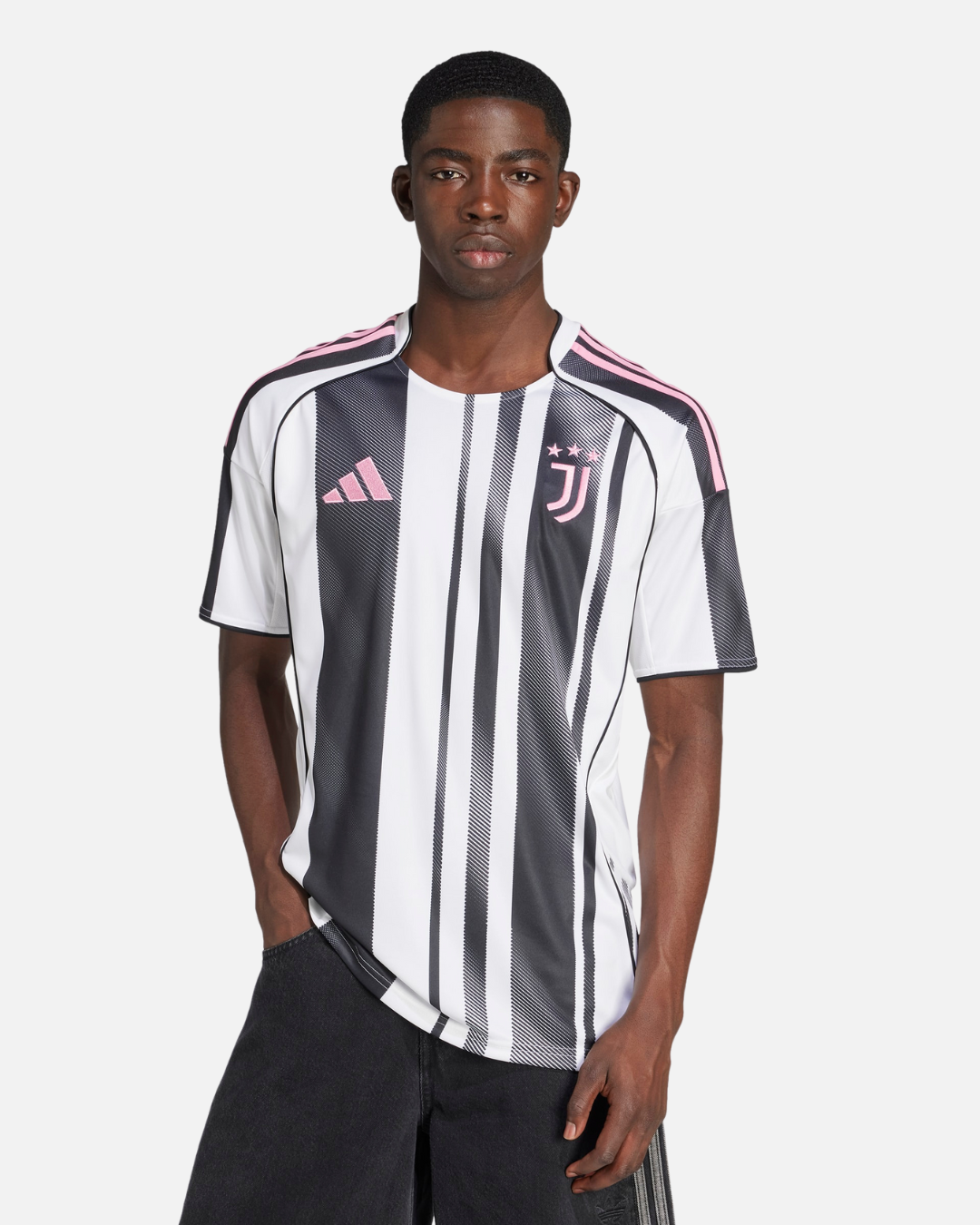 FootKorner TestingMaillot Domicile Juventus 2025/2026 - Blanc/Noir/Rose