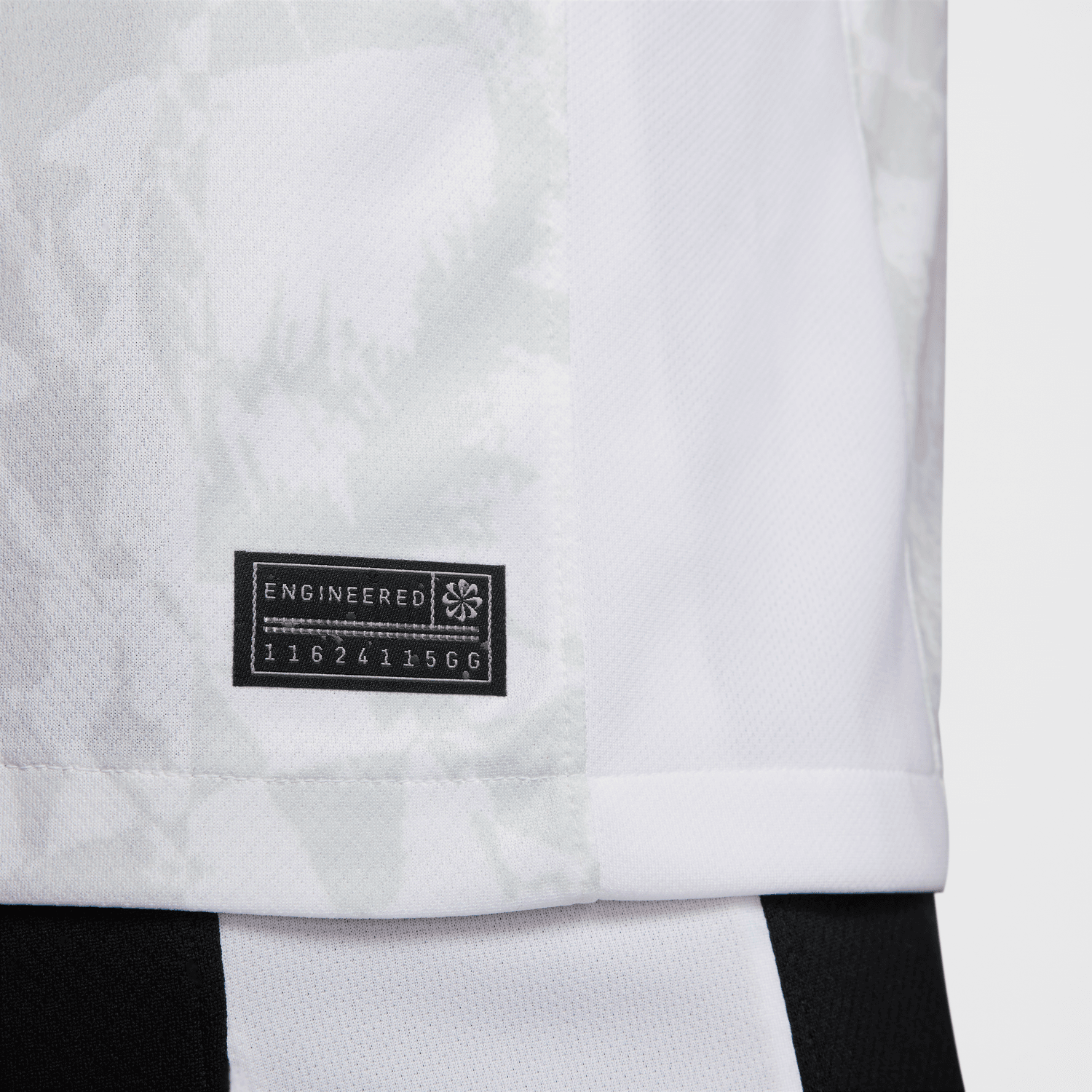 FootKorner TestingMaillot Liverpool Third 2024/2025 - Blanc/Rouge