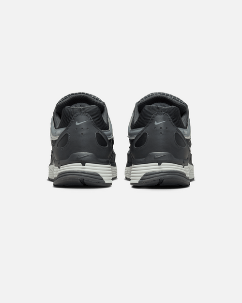 Nike P-6000 - Noir/Gris - FootKorner Testing