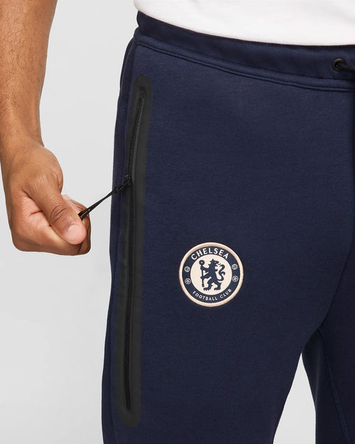 Pantalon Chelsea Tech Fleece 2024/2025 - Bleu - FootKorner Testing