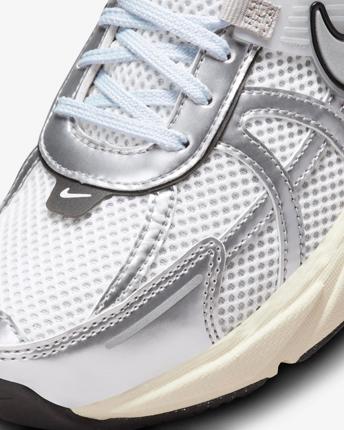 Nike V2K Run - Blanc - FootKorner Testing