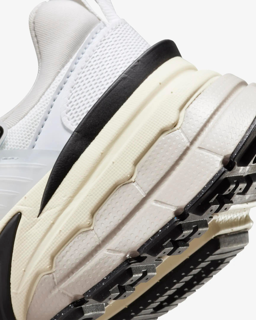 FootKorner TestingNike V2K Run - Blanc