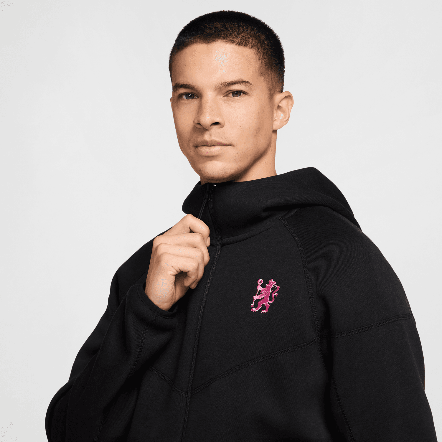 FootKorner TestingVeste Chelsea Tech Fleece 2024/2025 - Noir/Rose