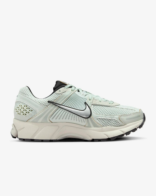 Nike Zoom Vomero 5 - Blanc/Vert - FootKorner Testing