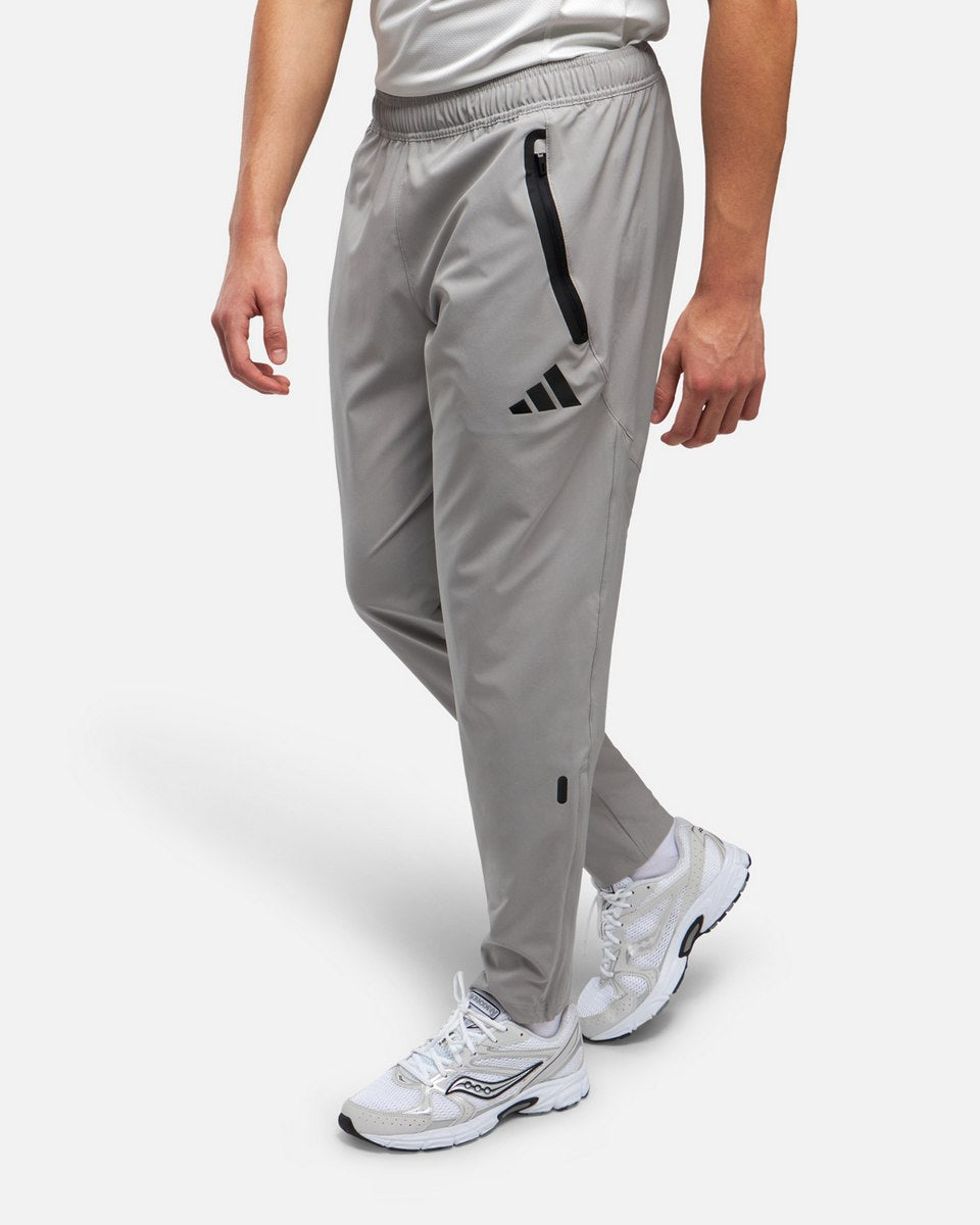 FootKorner TestingPantalon Real Madrid - Gris