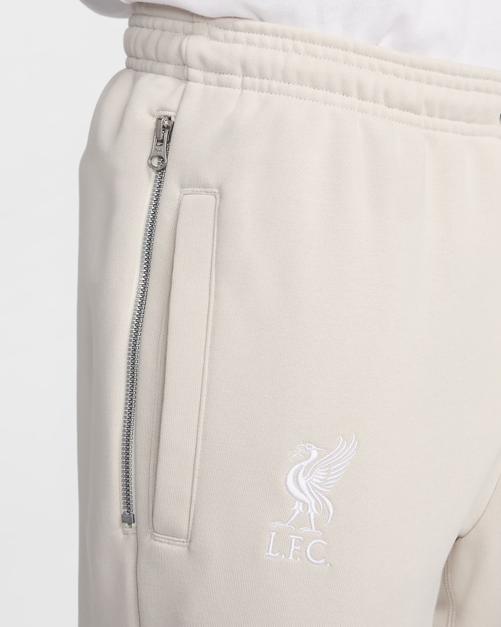 FootKorner TestingPantalon Liverpool FC Standard Issue 2024/2025 - Beige