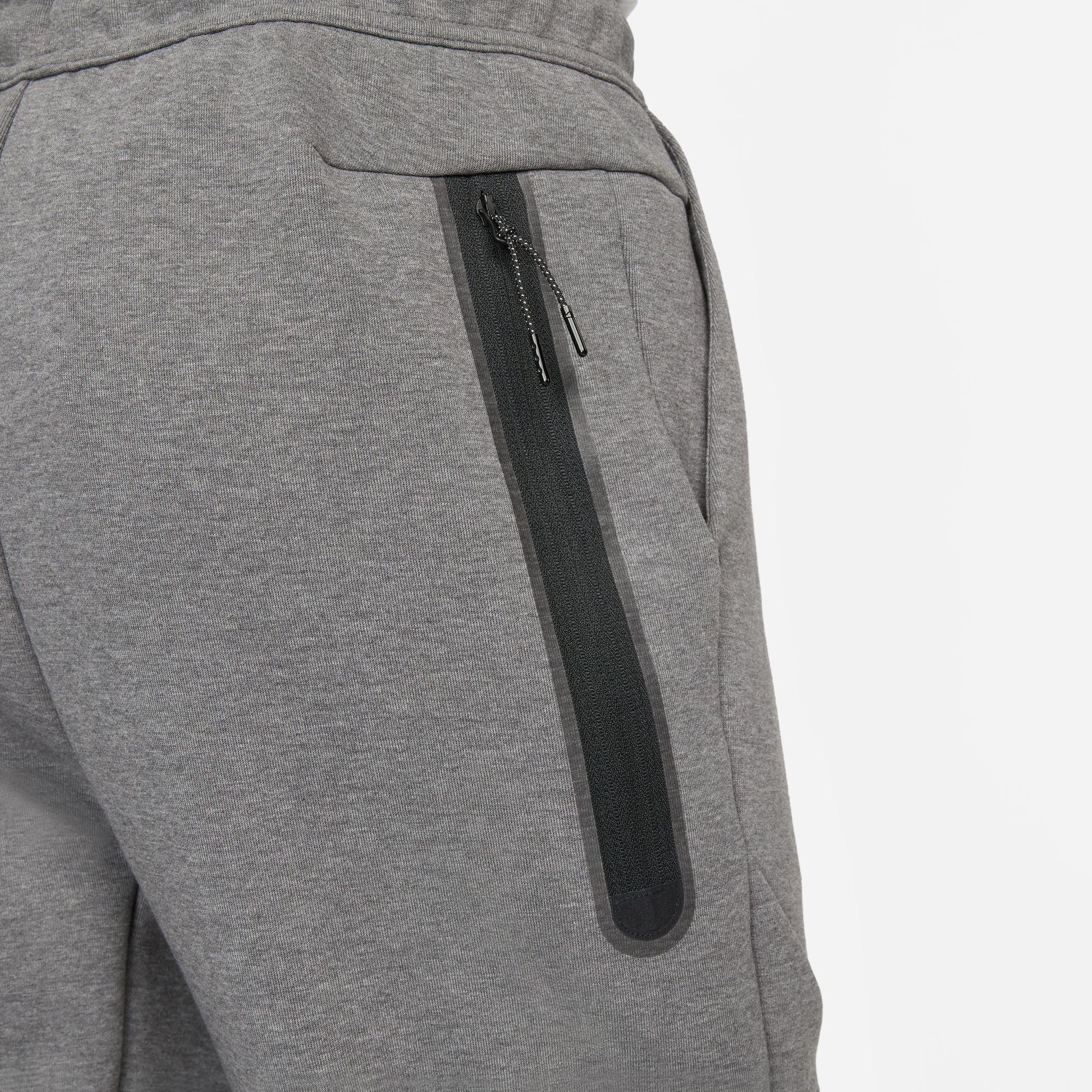 FootKorner TestingPantalon Liverpool Tech Fleece - Gris/Vert