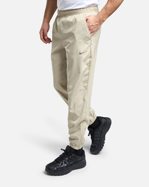 Pantalon Nike Form - Beige - FootKorner Testing