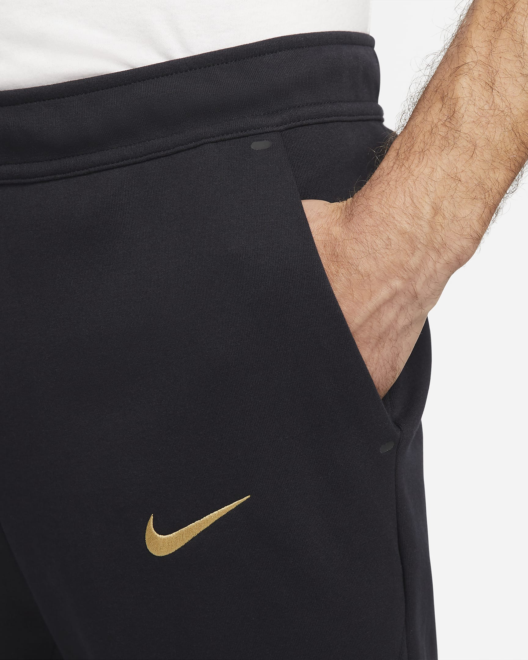 FootKorner TestingPantalon Chelsea Tech Fleece - Noir/Doré