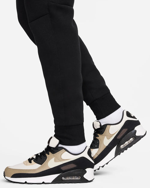 Pantalon Tech Fleece FC Barcelone 2024/2025 - Noir/Doré - FootKorner Testing