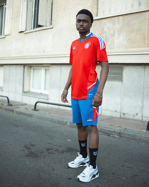 Short d'entrainement Bayern Munich 2022/2023 - Rouge/Bleu/Blanc - FootKorner Testing