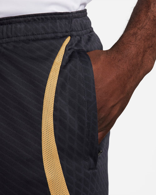 Short d'entrainement Chelsea - Noir/Doré - FootKorner Testing