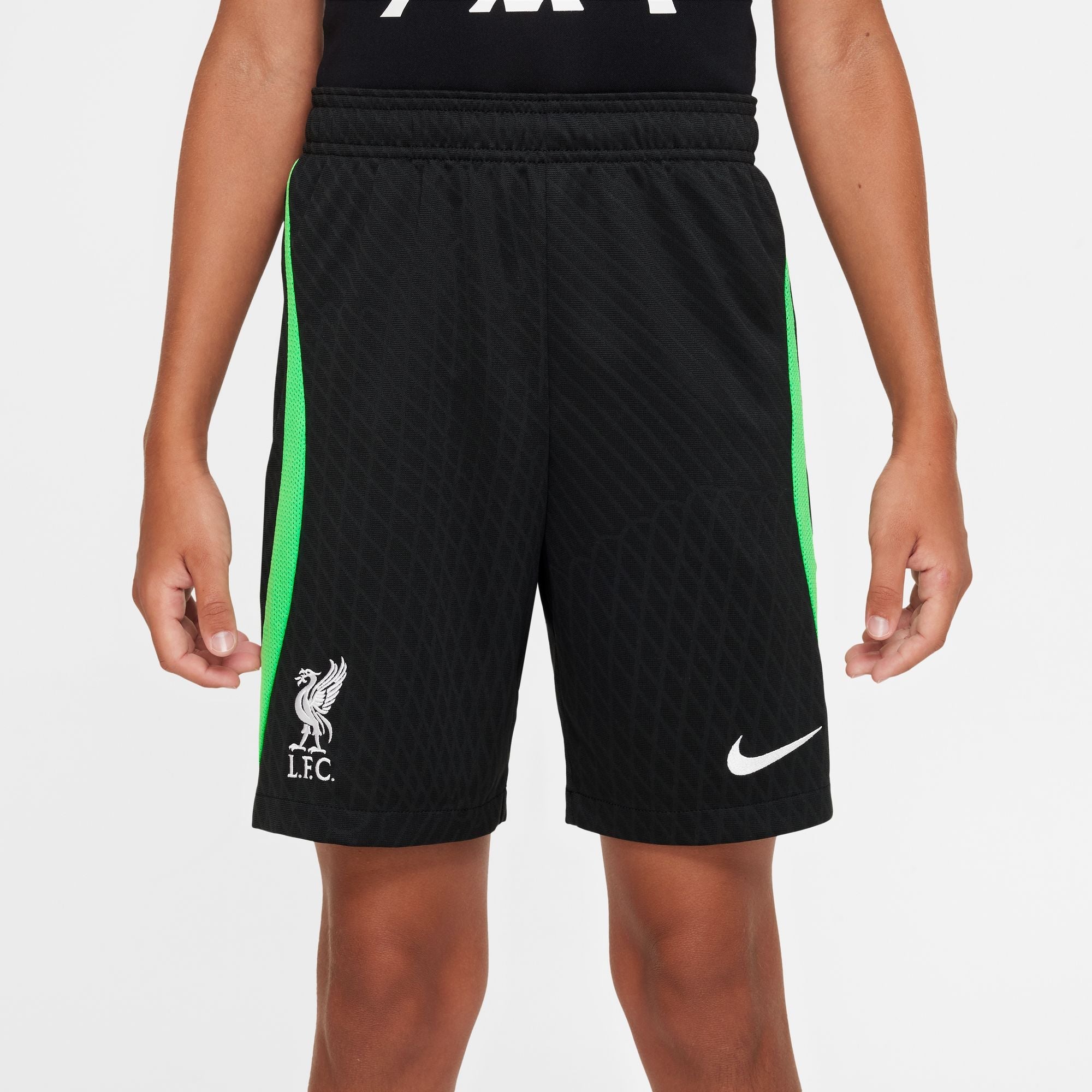 FootKorner TestingShort d'entrainement Liverpool Junior - Noir/Vert