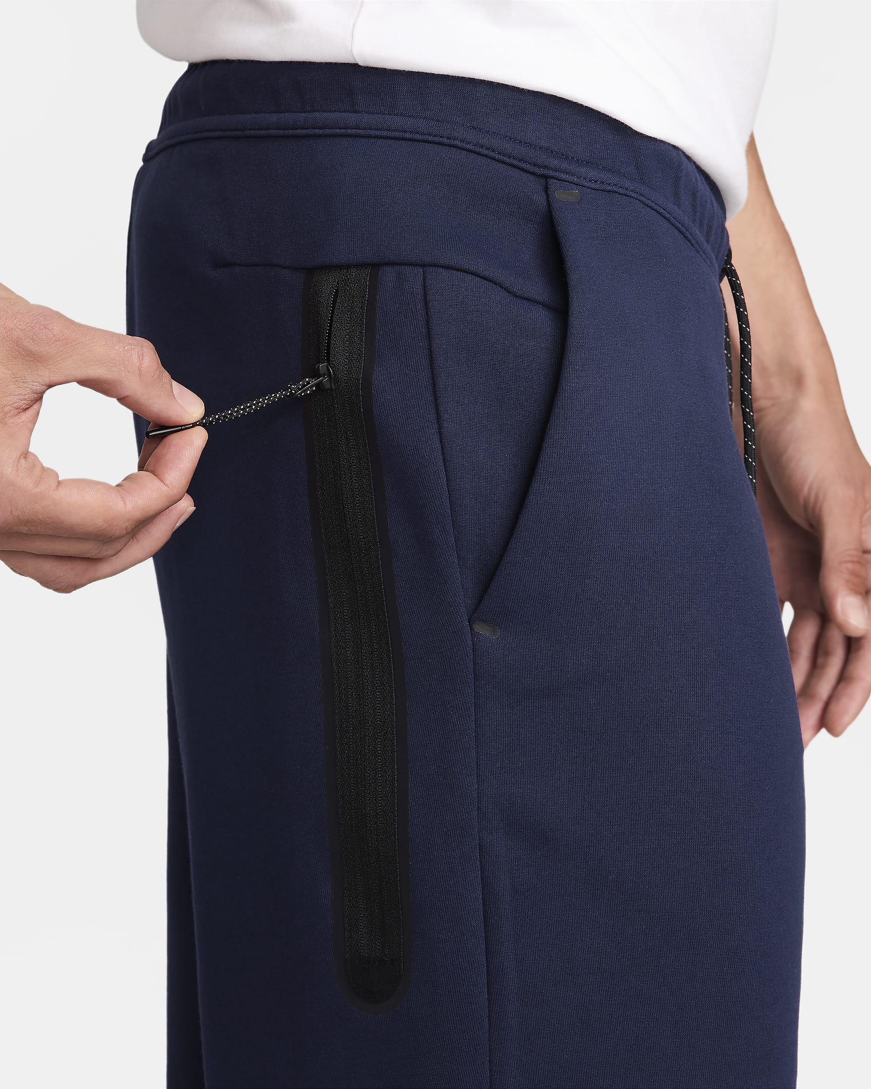 FootKorner TestingShort Equipe de France 2024 Nike Tech Fleece - Marine