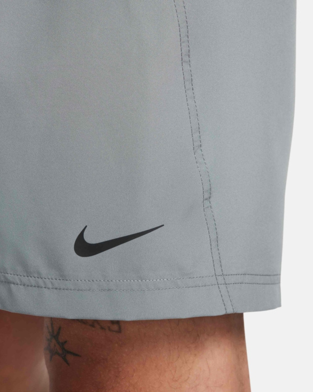 FootKorner TestingShort Nike Form - Gris
