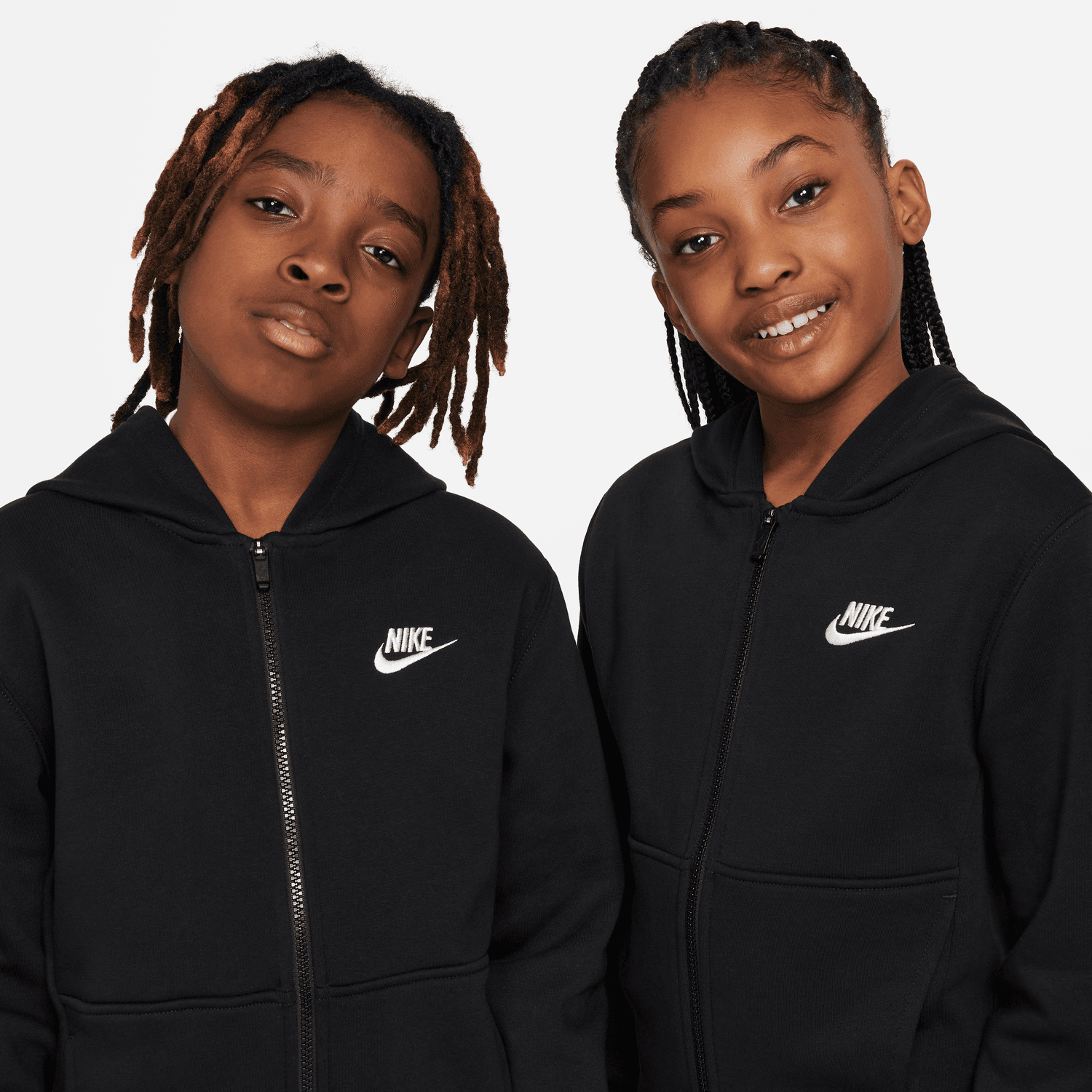 FootKorner TestingSurvêtement Nike Club Fleece Junior - Noir