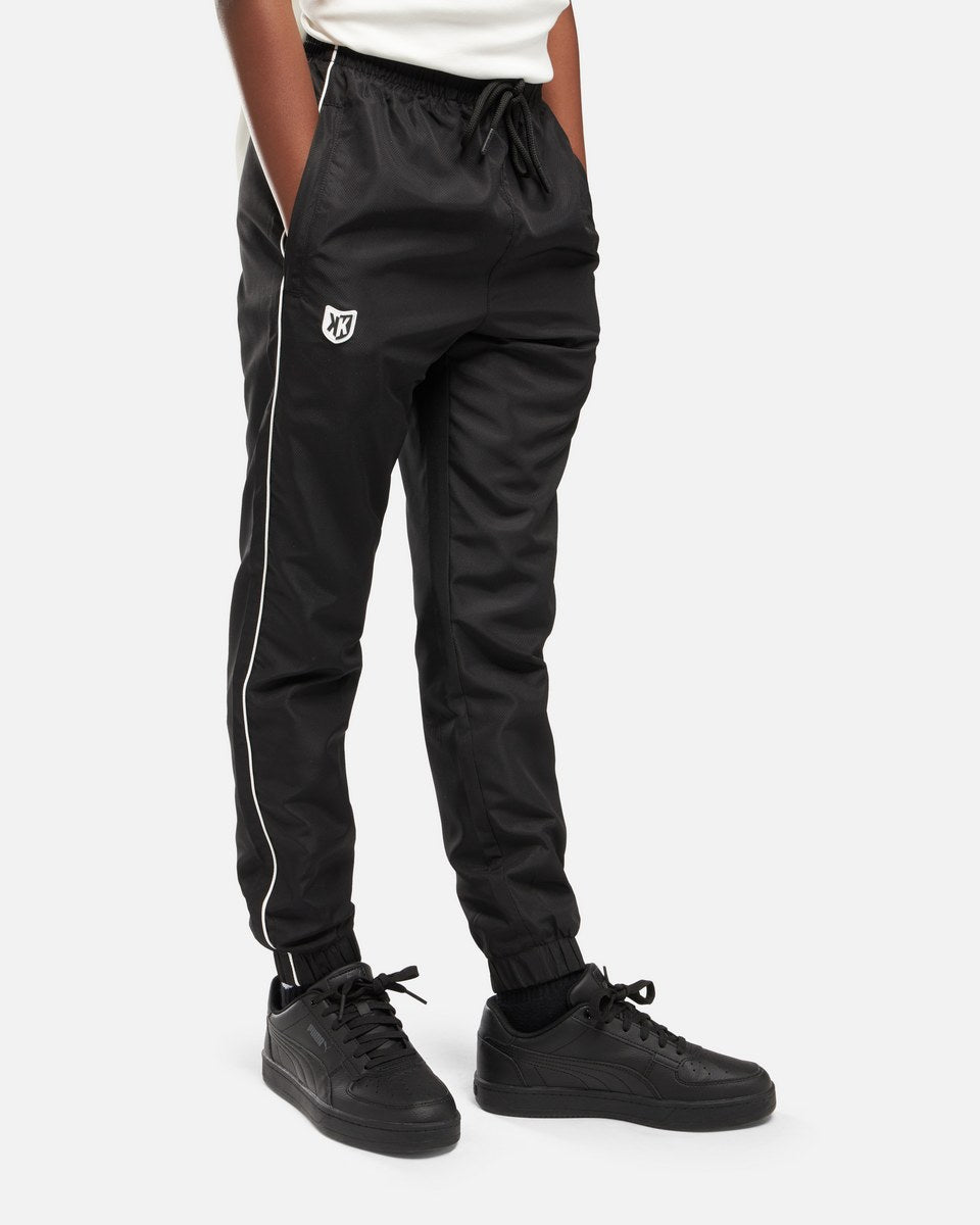 FootKorner TestingSurvêtement FK Diamond XIII Junior - Noir/ Blanc