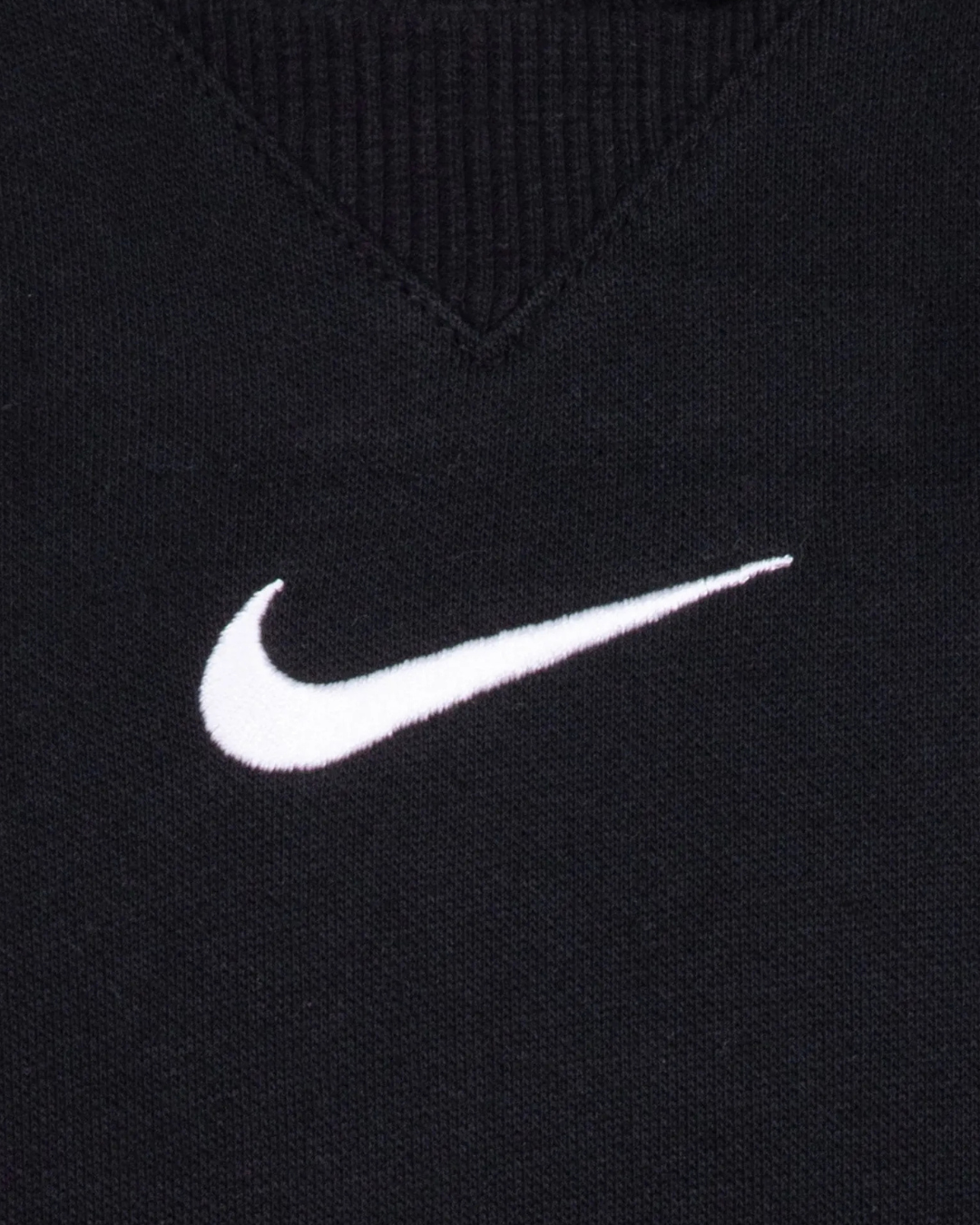 FootKorner TestingSurvêtement Nike Crew Essentiel Enfant - Noir/Blanc