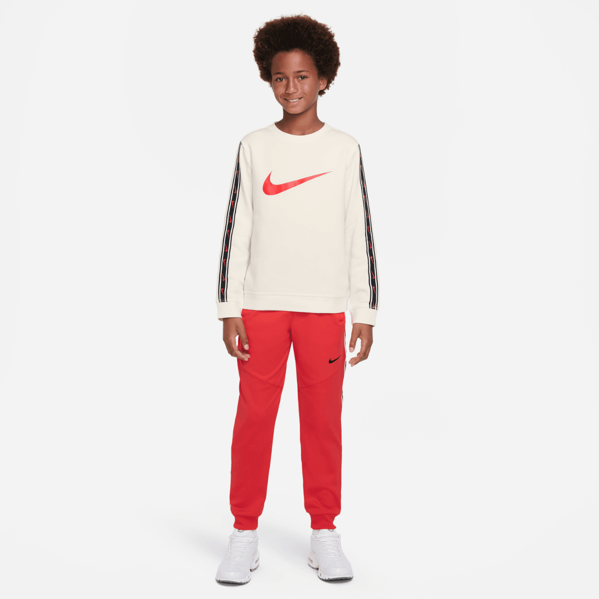 FootKorner TestingSweat Nike Repeat Junior - Beige/Noir/Rouge