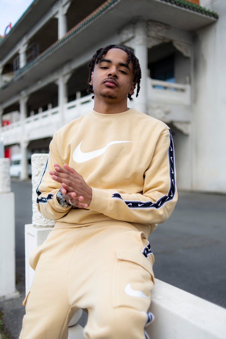 FootKorner TestingSweat Nike Sportswear Fleece - Beige/Blanc/Noir