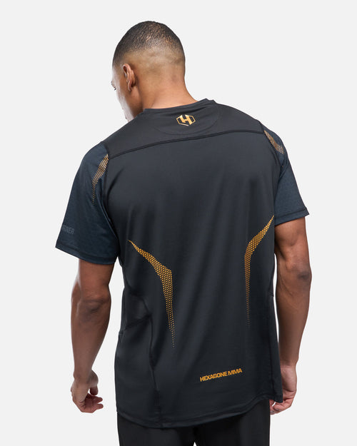 T-shirt FK x Venum Hexagone MMA - Noir/Doré - FootKorner Testing