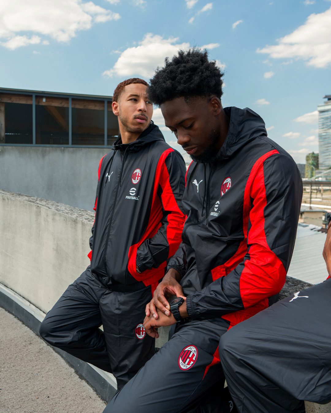FootKorner TestingVeste de survêtement Milan AC - Noir/Rouge