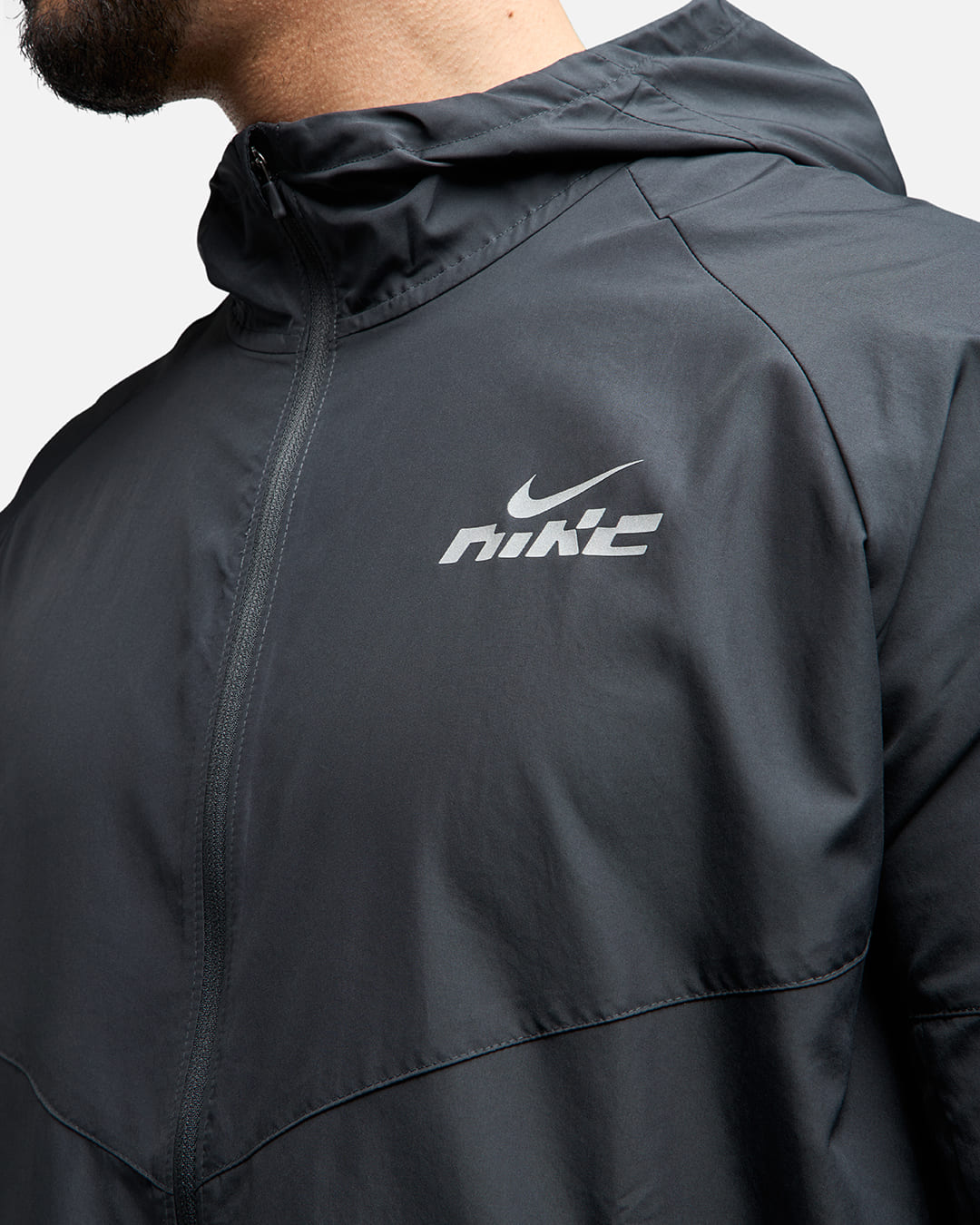 FootKorner TestingVeste Nike Miler Flash - Gris