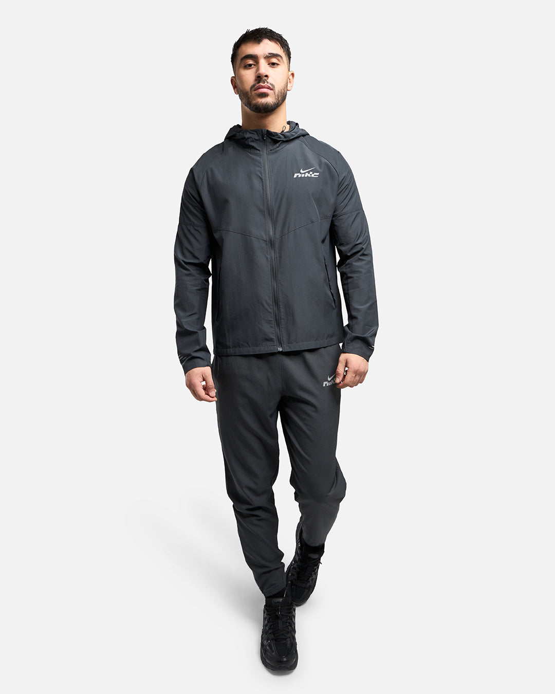 FootKorner TestingVeste Nike Miler Flash - Gris