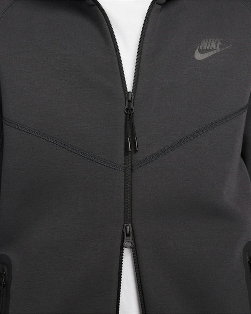 Veste Nike Tech Fleece Windrunner - Noir/Gris Anthracite - FootKorner Testing