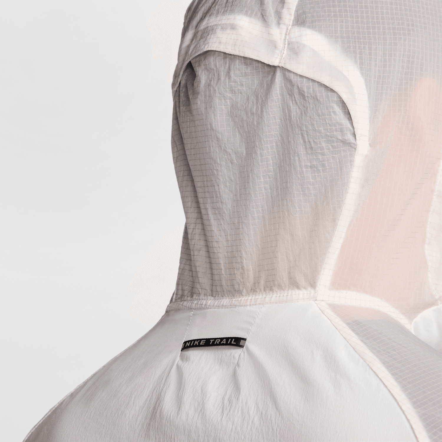 FootKorner TestingVeste Nike Trail - Blanc