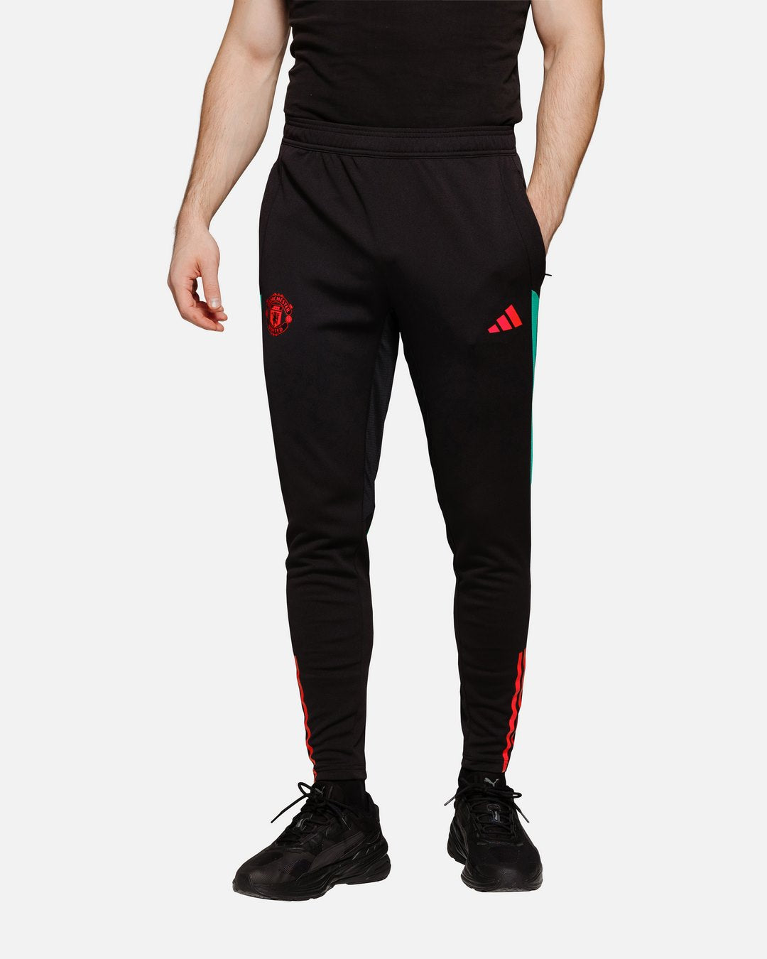 FootKorner TestingPantalon de survêtement Casuals Milan AC - Noir/Rouge