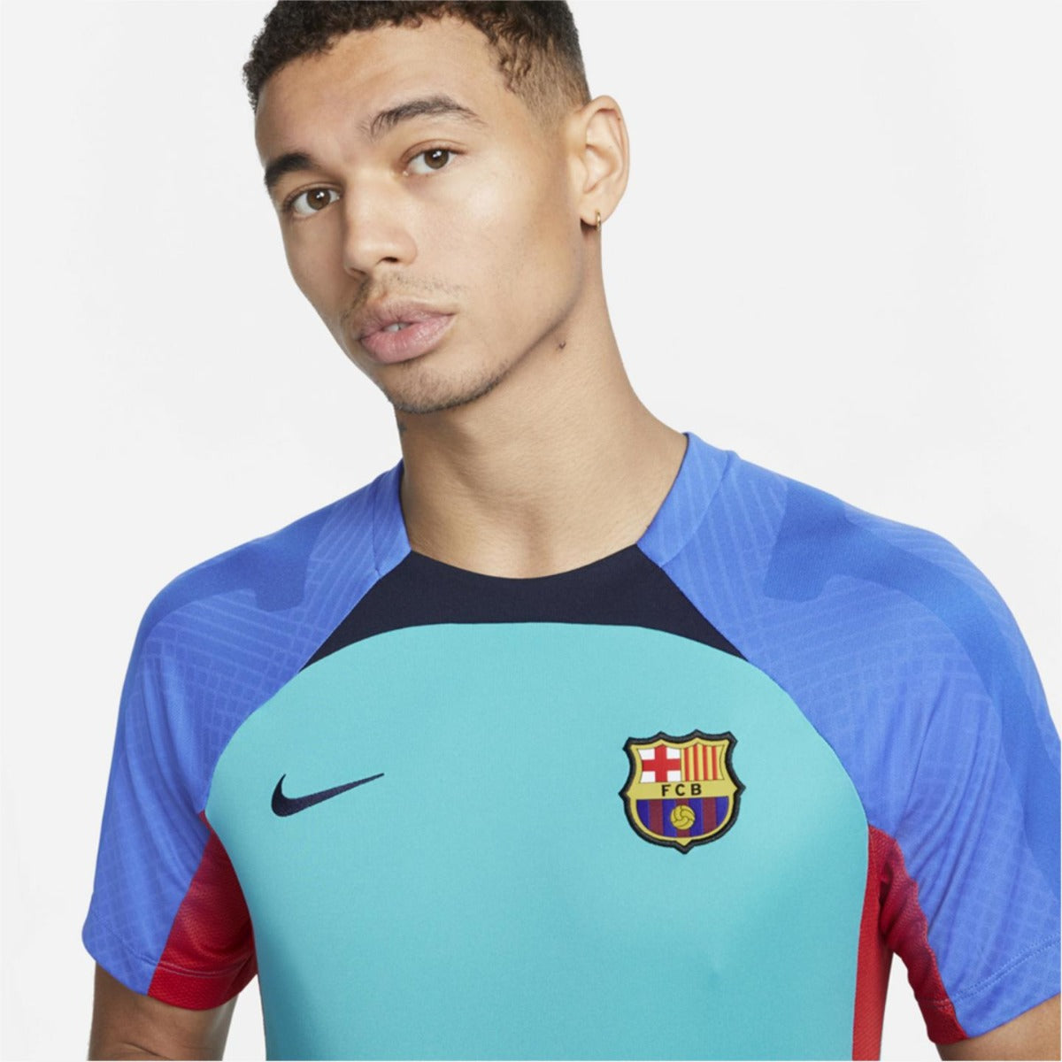 FootKorner TestingMaillot d'entrainement FC Barcelone Strike - Bleu/Rouge