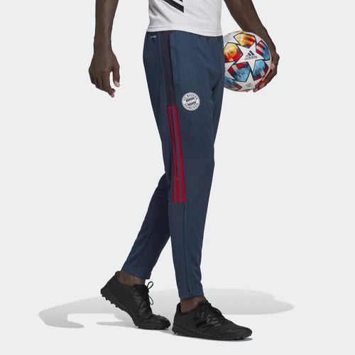 Pantalon d'entrainement Bayern Munich 2022 - Bleu/Rouge - FootKorner Testing