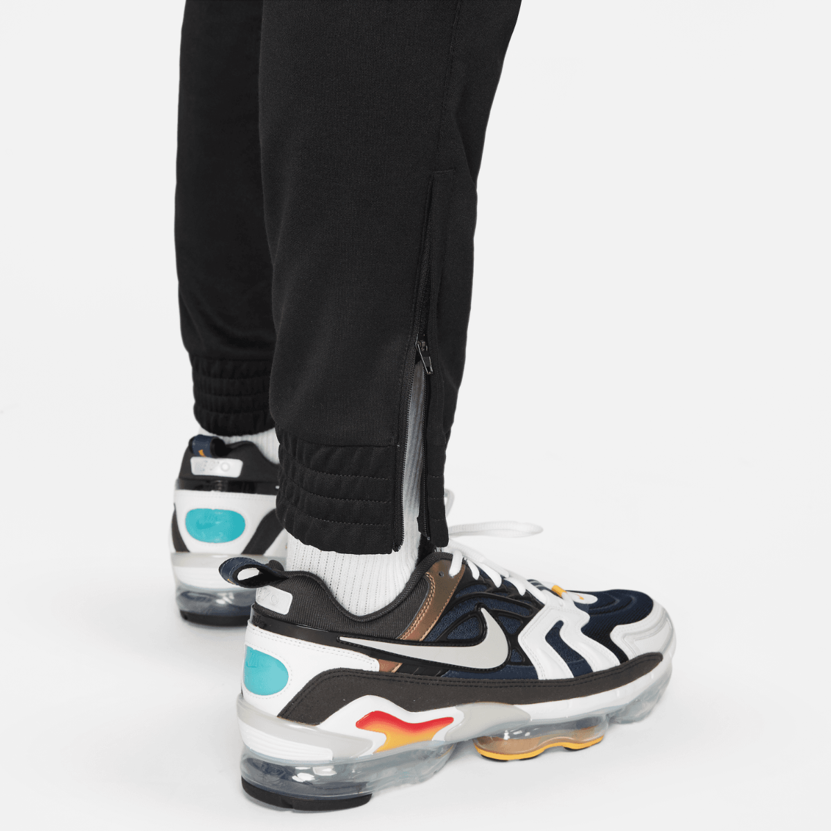 FootKorner TestingPantalon de survêtement Inter Milan 2022/2023 - Noir/Bleu/Blanc