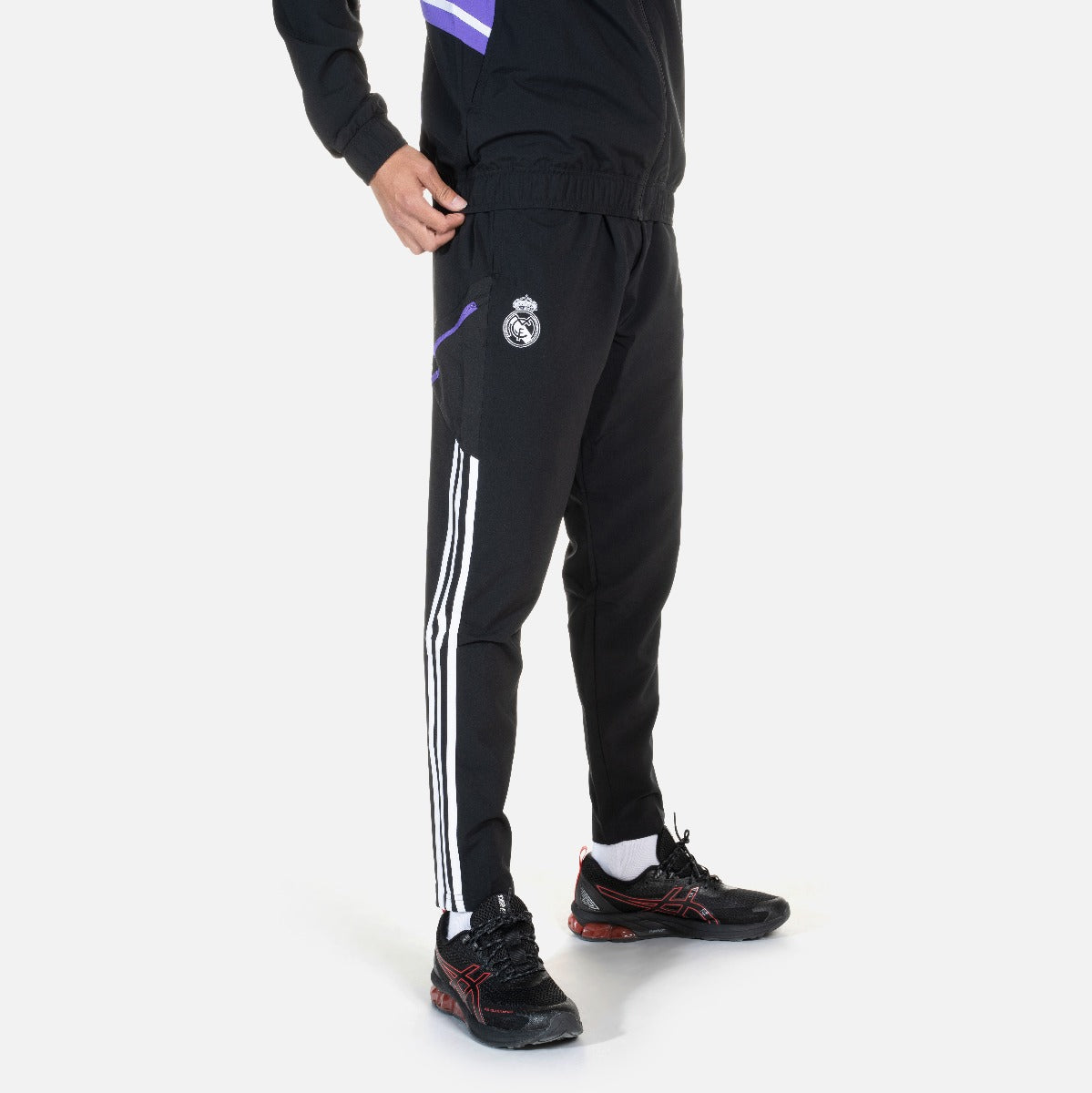FootKorner TestingPantalon de survêtement Real Madrid Condivo 2022/2023 - Noir/Blanc/Violet
