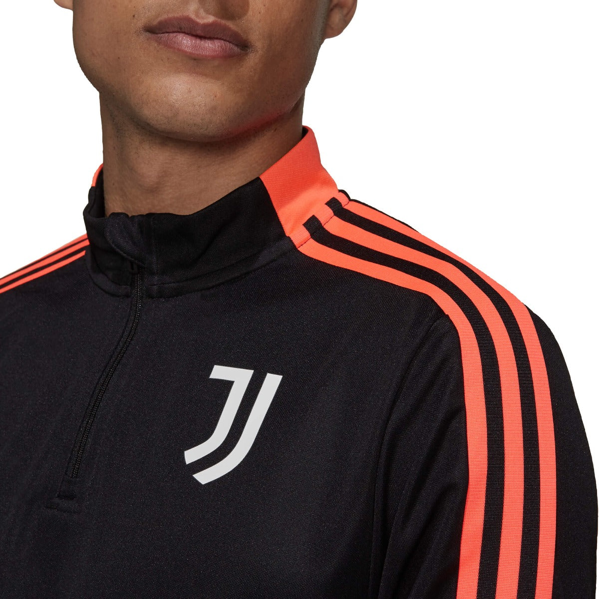 FootKorner TestingHaut d'entrainement Juventus 2021/2022 - Noir/Orange/Blanc