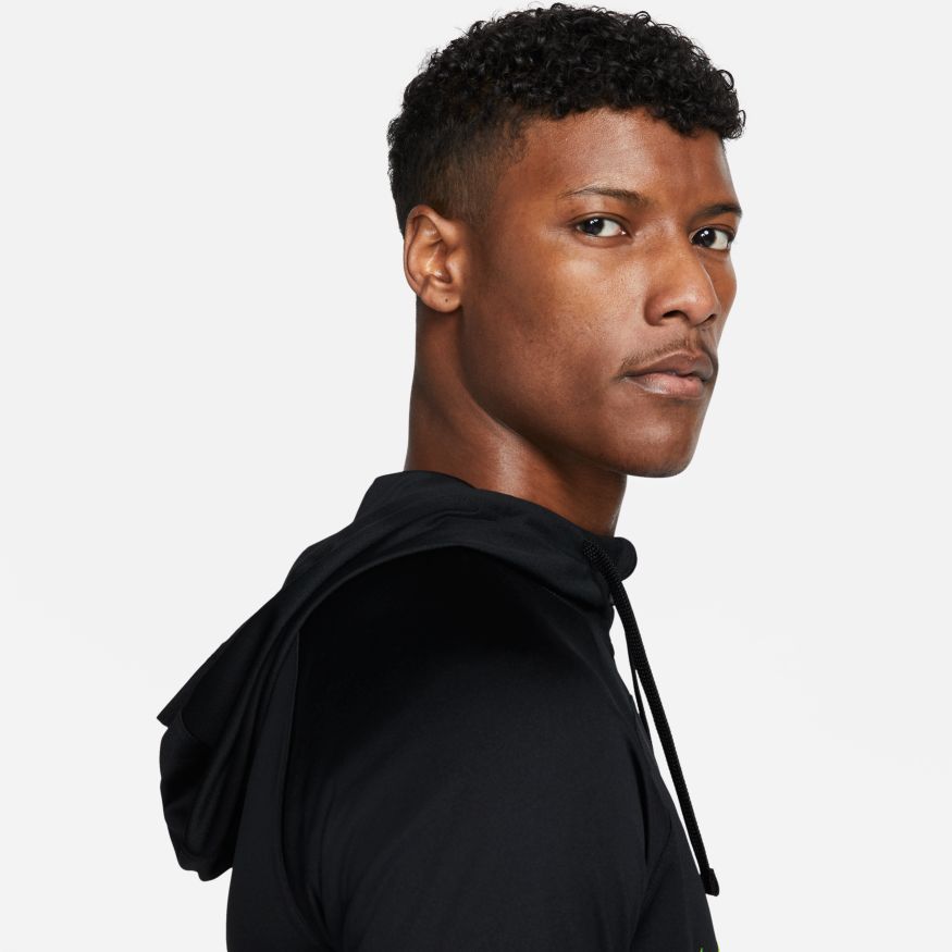 FootKorner TestingVeste d'entrainement Tottenham Hotspur Strike 2022/2023 - Noir/Jaune