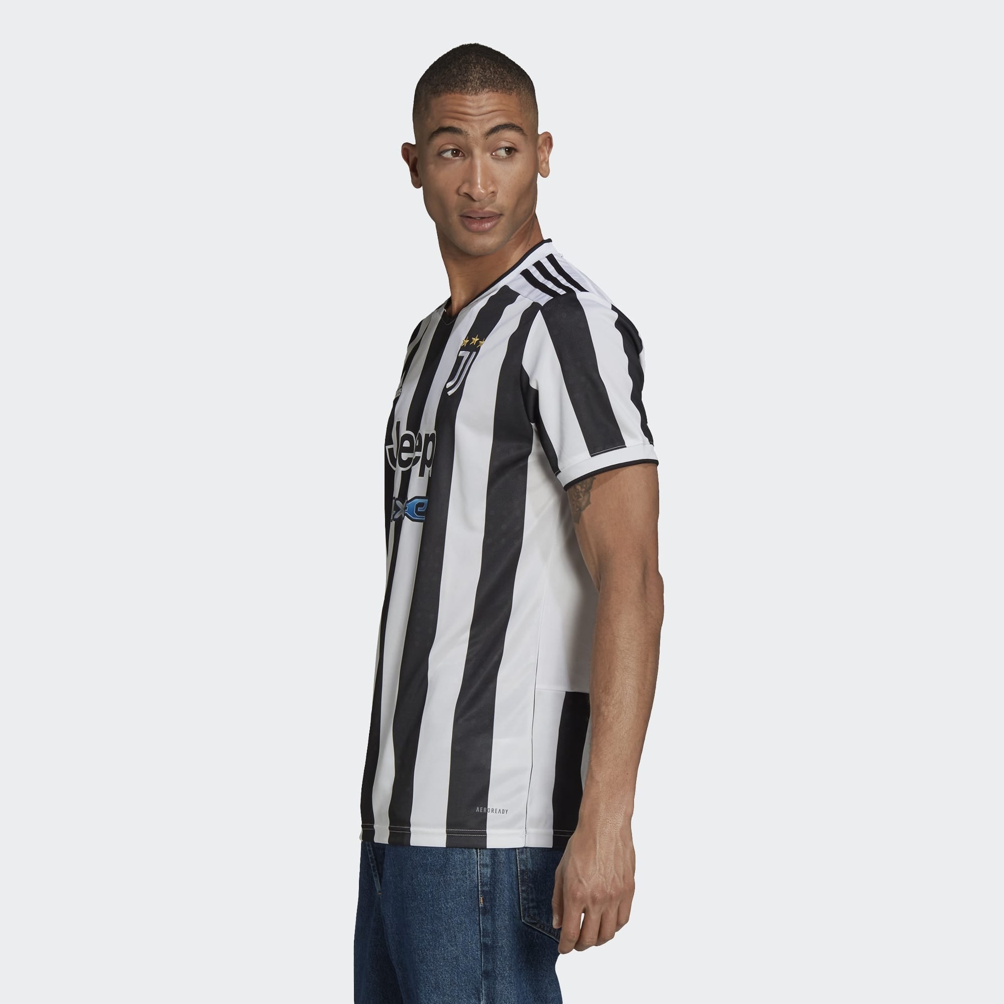 FootKorner TestingMaillot Juventus Domicile 2021/2022 - Blanc/Noir