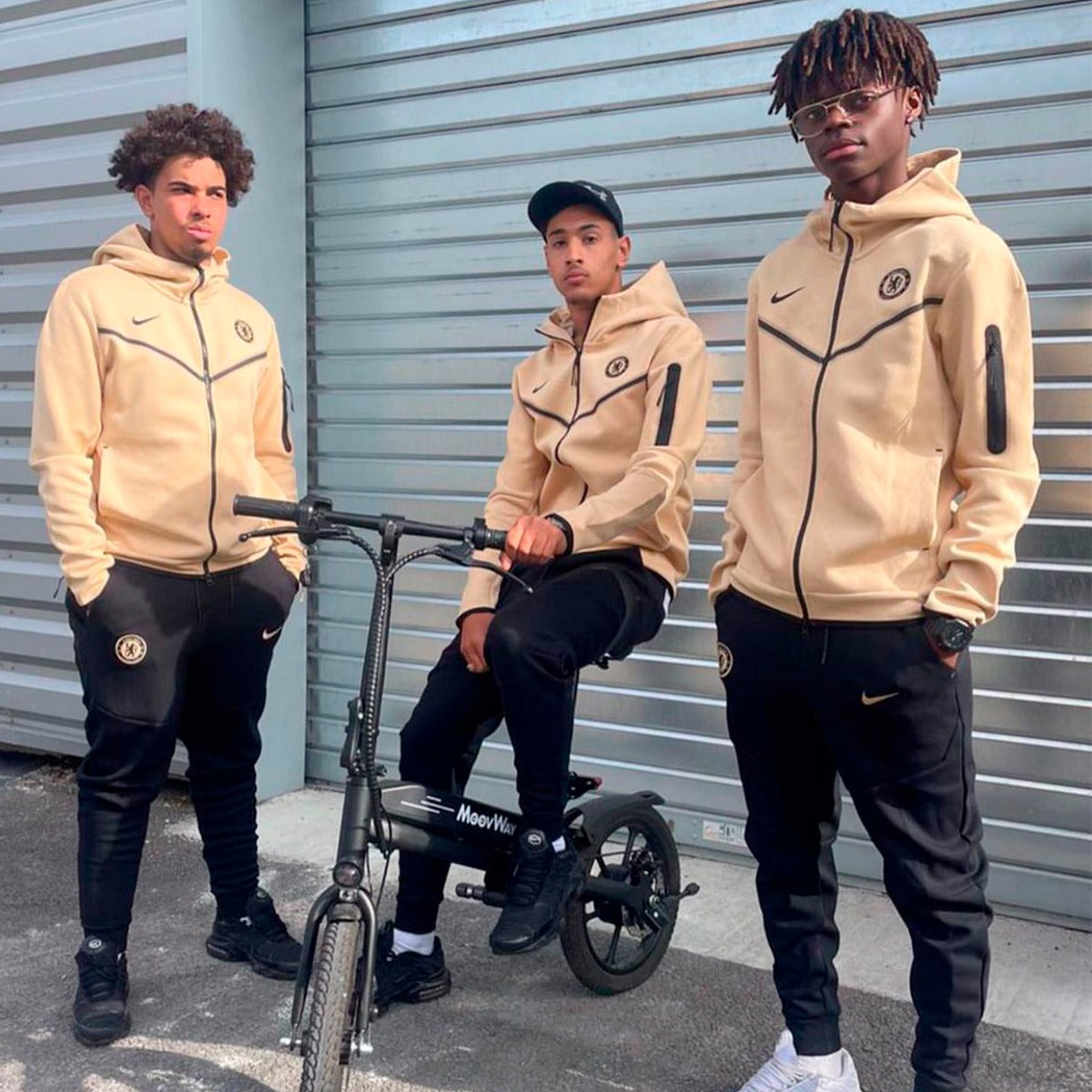 FootKorner TestingPantalon Chelsea Tech Fleece 2022/2023 - Noir/Doré